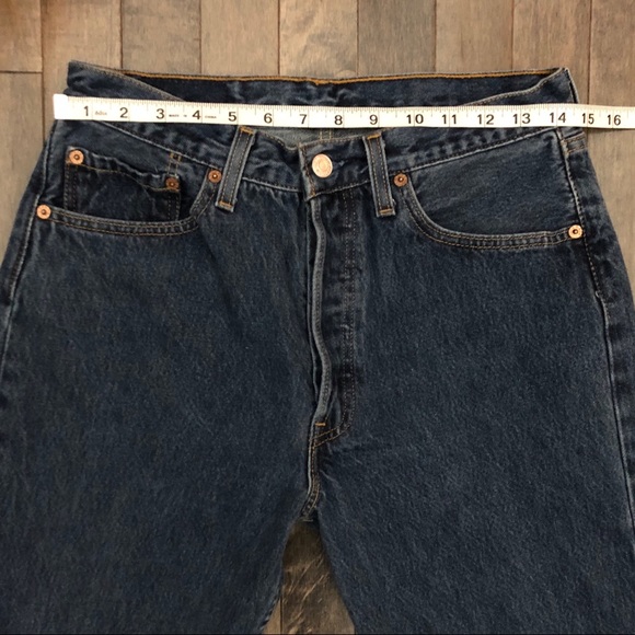 Vintage Levi’s 501 Jeans!!! - Picture 4 of 8